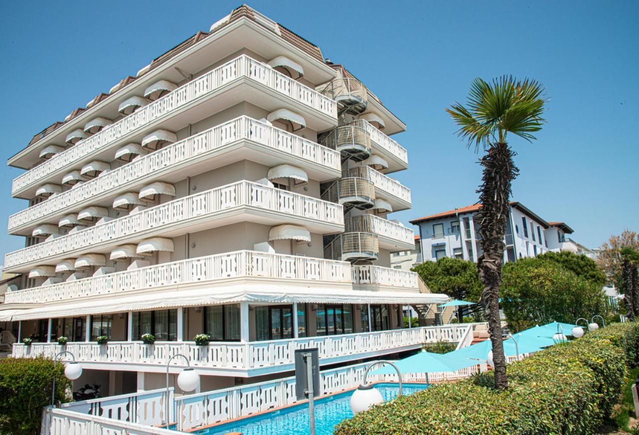 Hotel Savoy كاوْرلي المظهر الخارجي الصورة