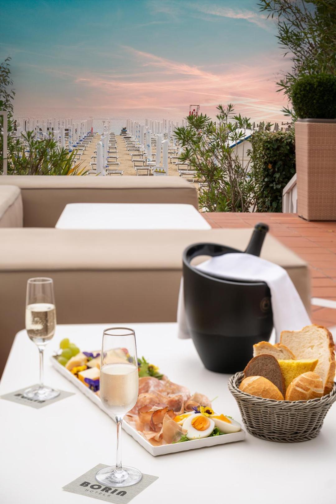 Hotel Savoy كاوْرلي المظهر الخارجي الصورة
