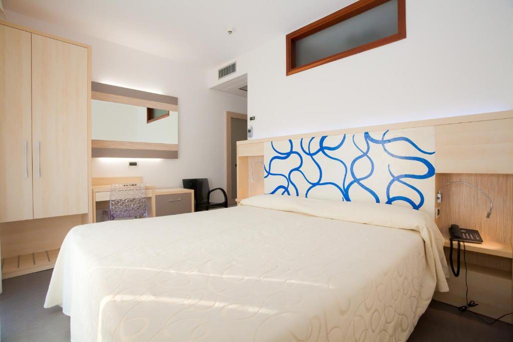 Hotel Savoy كاوْرلي الغرفة الصورة